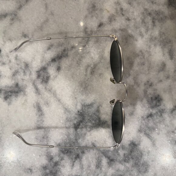 Ray-Ban Mirrored Round Sunglasses